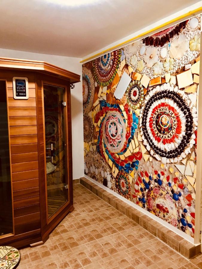 Viharsarki Apartman Gyula Extérieur photo